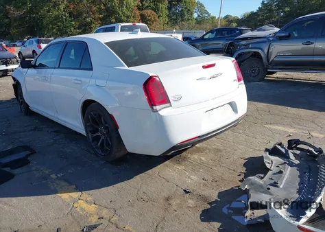 2019 Chrysler 300 300S from USA, damaged, VIN 2C3CCABG5KH648070